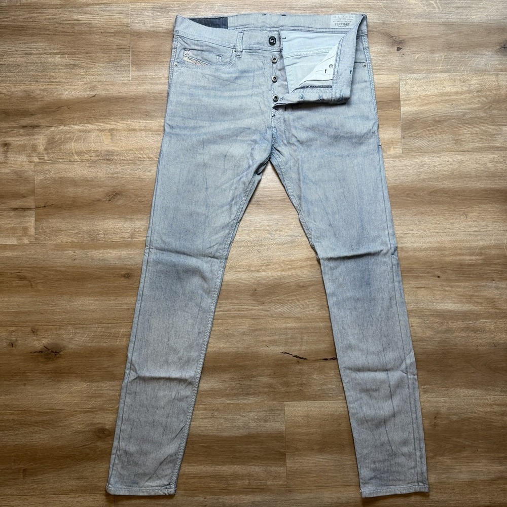 Diesel Tepphar Light Gray Men's Slim Carrot Jeans - Size 33